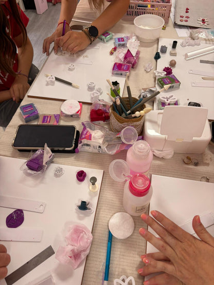 Taller Crea tus propios pendientes